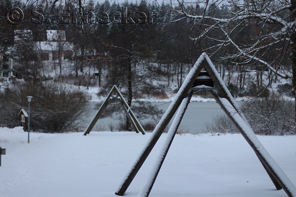 Seilbahn auf dem Spielplatz